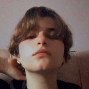 Yoy8921